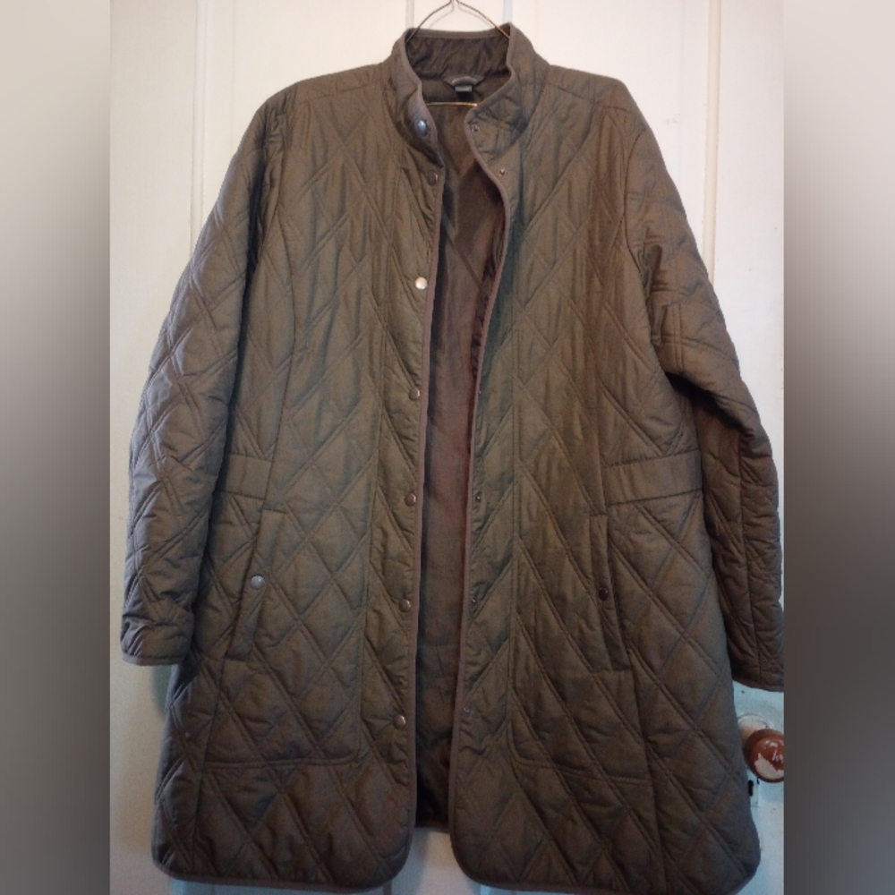 Woman's coat. Eddie Bauer